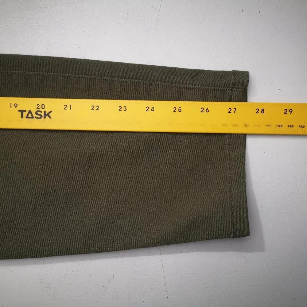 NWT Banana Republic Lades Size 12 Army Green Zipper & Button Closure Chino Pants - Picture 15 of 15